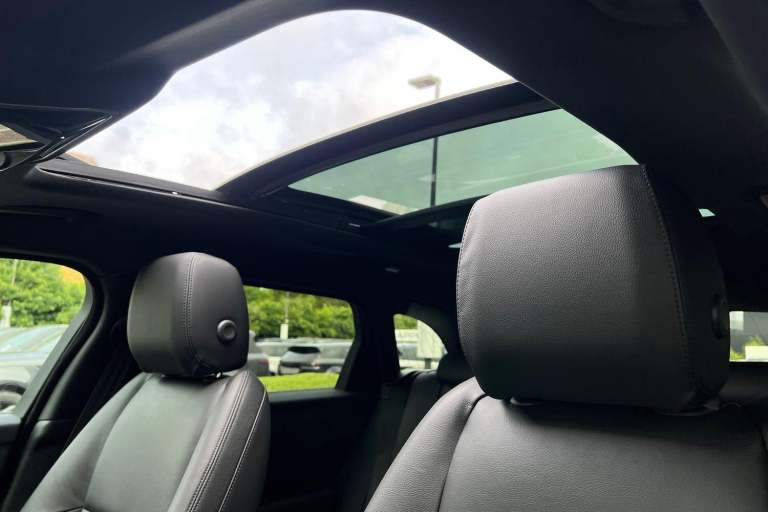 2025 Land Rover Range Rover Velar 2.0 D200 MHEV Dynamic SE SUV 5dr Diesel Auto 4WD Euro 6 (s/s) (...