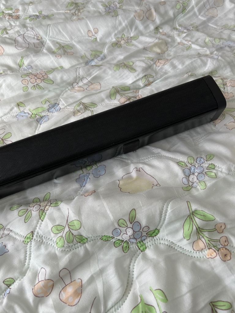 Goodmans Soundbar with Remote Control – Black, Good Condition
