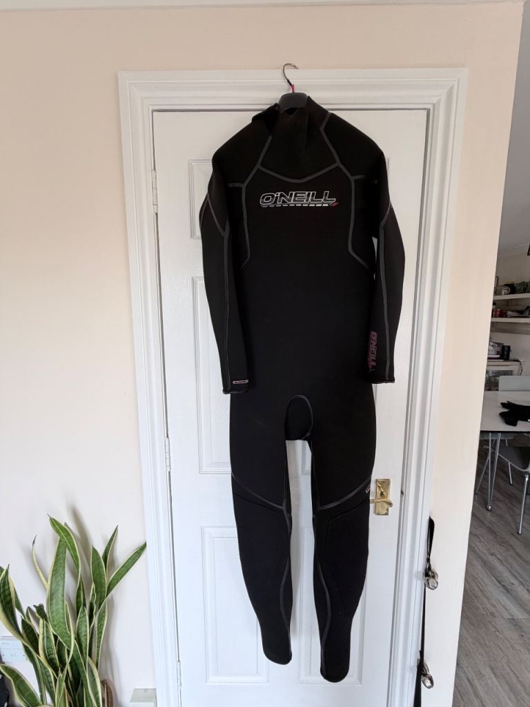 O’Neill Sector 5mm Men’s Wetsuit – LT (Large Tall) – UltraFlex DS – Very good Condition