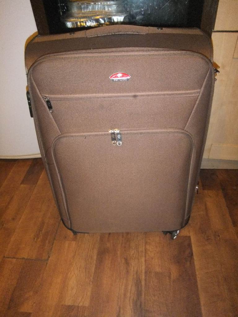 ZF SUITCASE Wheeled Large Size
