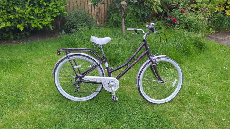 Pendleton Blossomby 26" wheel 