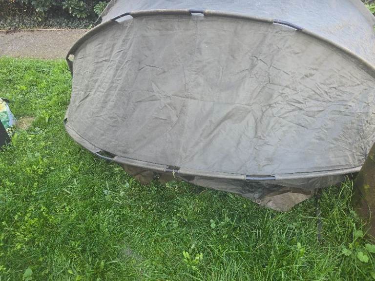 Fishing bivvy 