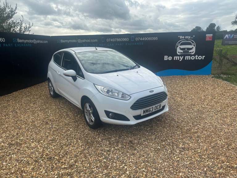 2014 Ford Fiesta 1.25 Zetec Euro 5 3dr HATCHBACK Petrol Manual