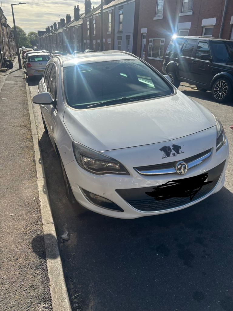 Vauxhall, ASTRA, Estate, 2013, Manual, 1956 (cc), 5 doors