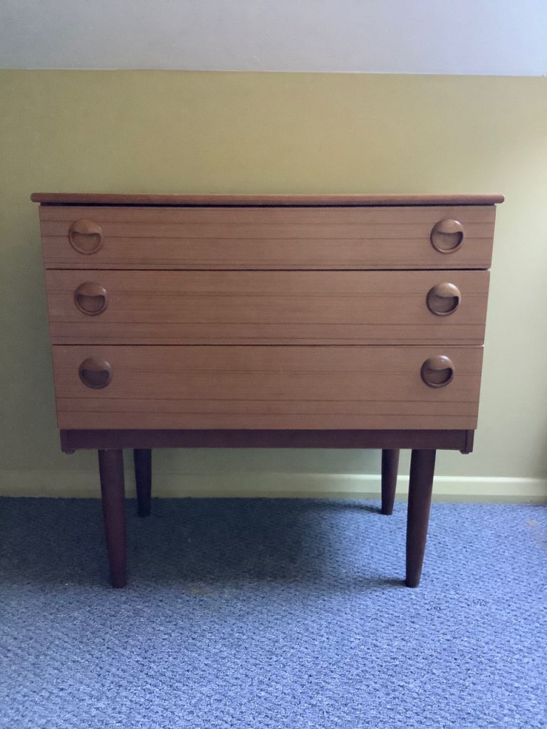 Vintage teak chest of drawers
