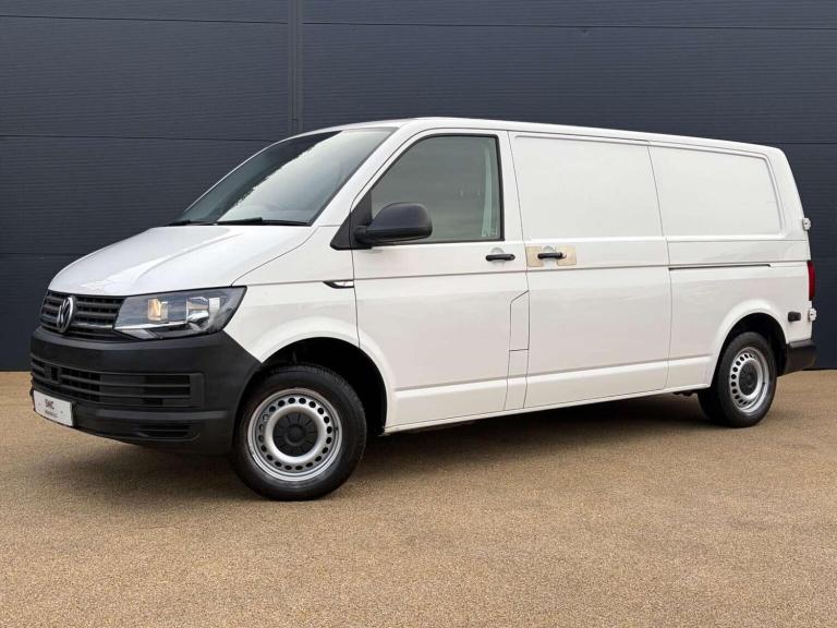 VOLKSWAGEN TRANSPORTER 2.0 TDI T30 BlueMotion Tech Startline FWD LWB Euro 6