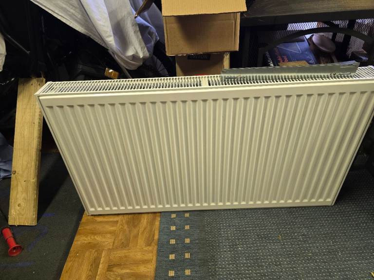 White Panel Radiator with Brackets – Good Condition