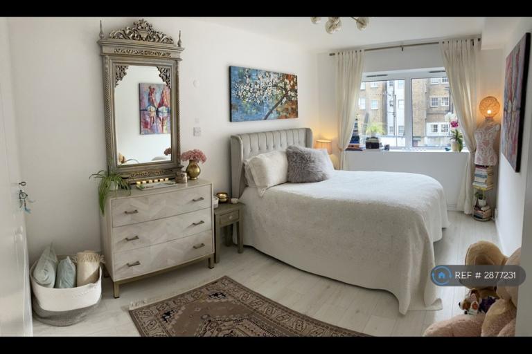1 bedroom flat in Gloucester Terrace, London, W2 (1 bed) (#2877231)