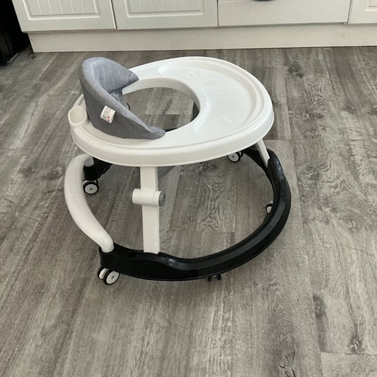 Baby walker 