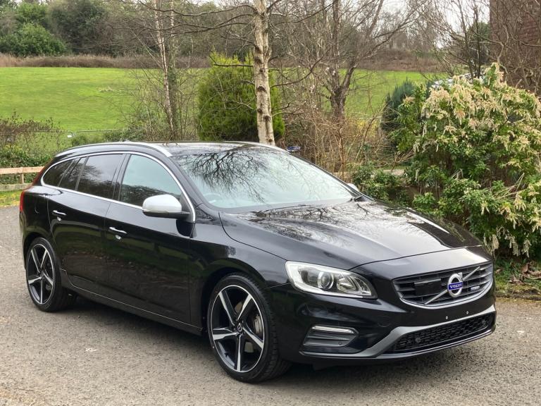 2015 VOLVO V60 3.0 T6 AWD R Design Lux Auto **FRESH IMPORT - Only 42,000 Miles**