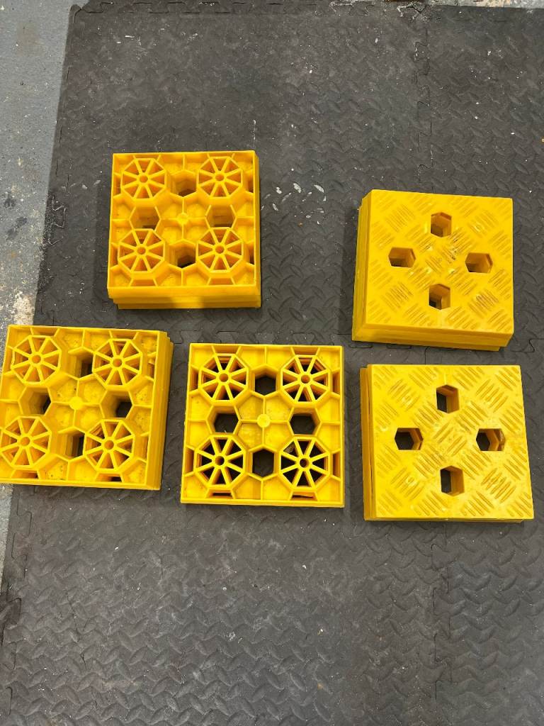 Caravan & Motorhome Levelling Blocks