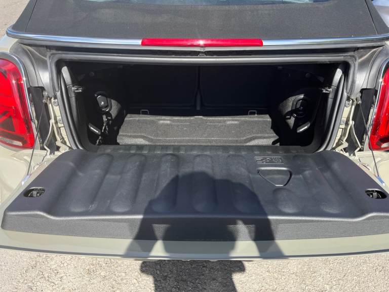  MINI Convertible 2.0 Cooper S Exclusive Convertible 2dr Petrol Manual Euro 6