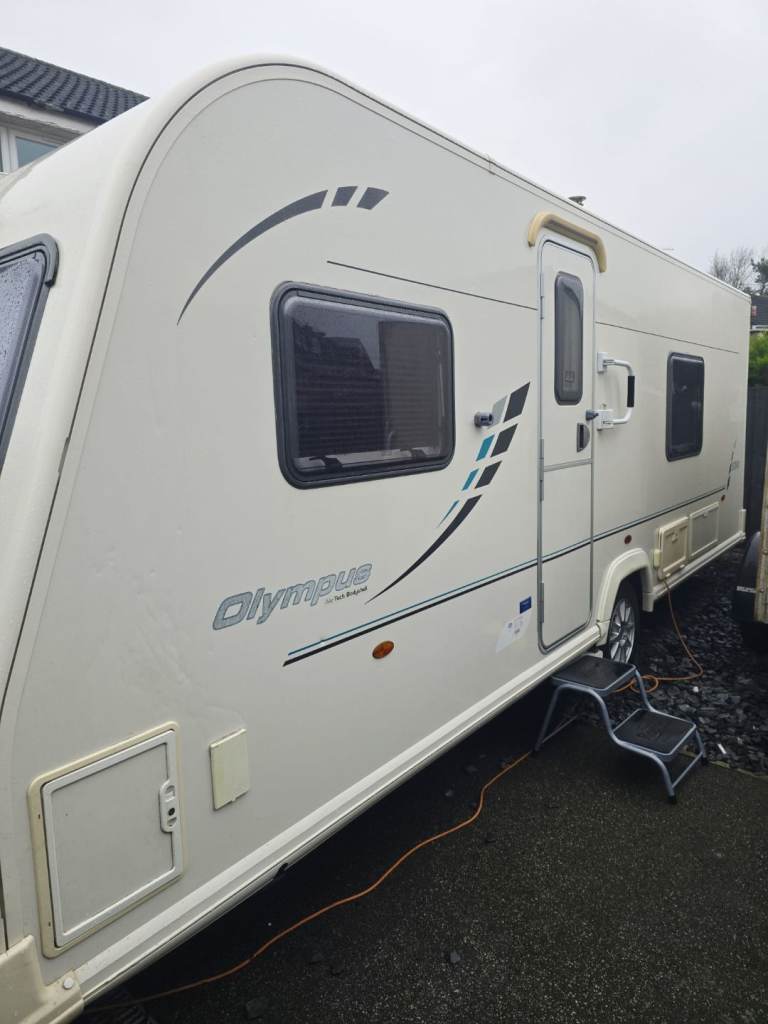 2010 Bailey Olympus 534 4 berth fixed bed