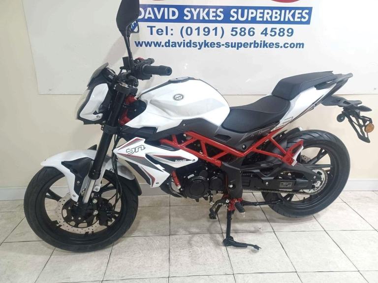 Benelli BN 125 BRAND NEW NOW BACK IN STOCK £2799. OTR