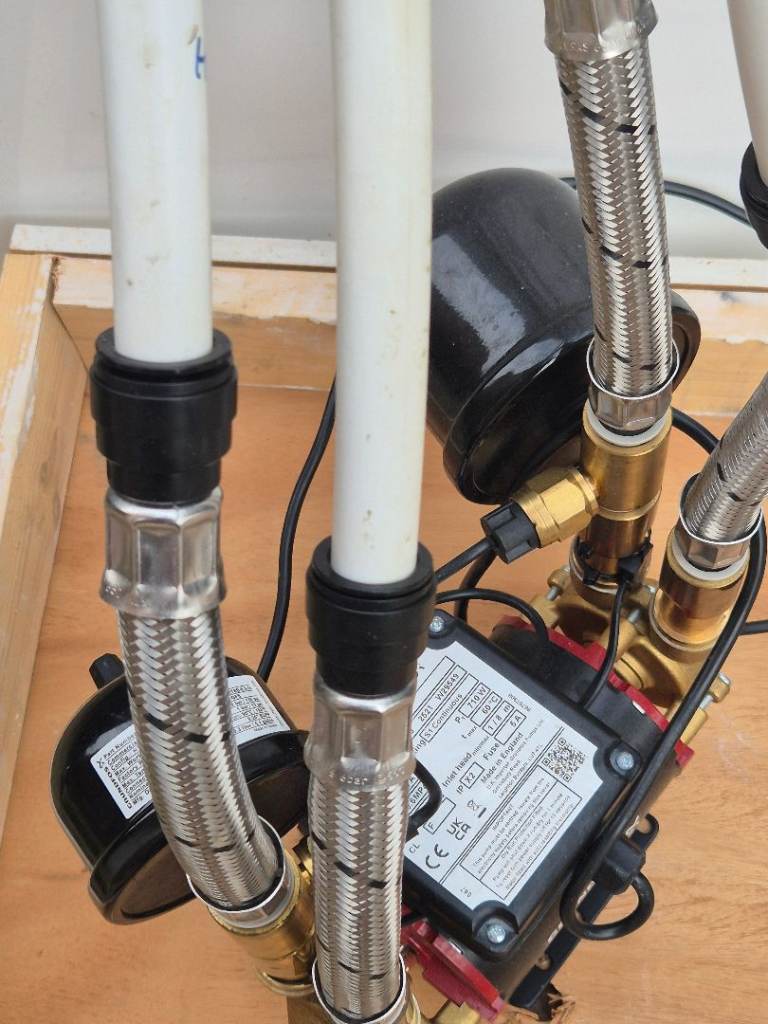 Groundfos Shower Pump in good condition 