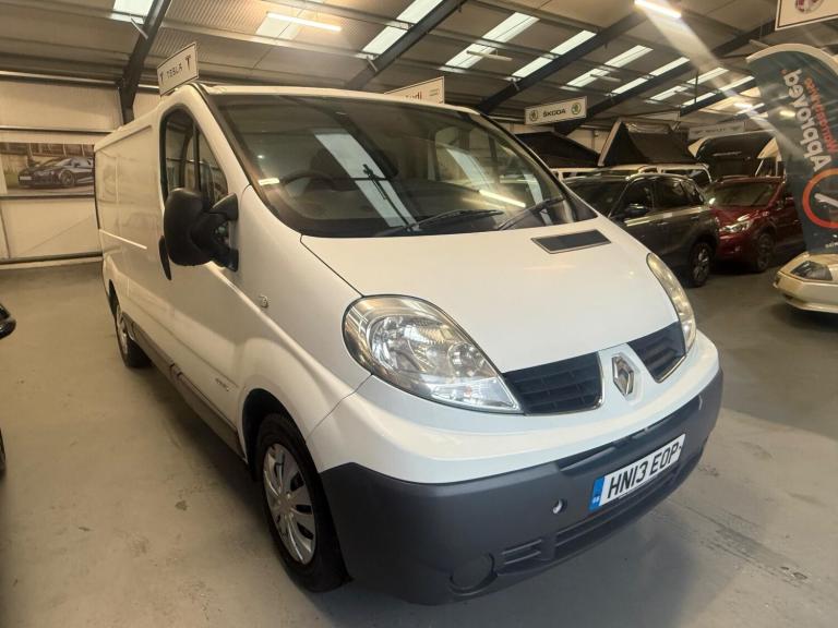 2013 Renault Trafic 2.0 dCi LL29 L3 H1 3dr PANEL VAN Diesel Manual