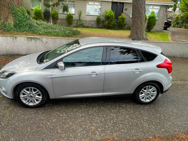 Ford, FOCUS, Hatchback, 2012, Manual, 998 (cc), 5 doors
