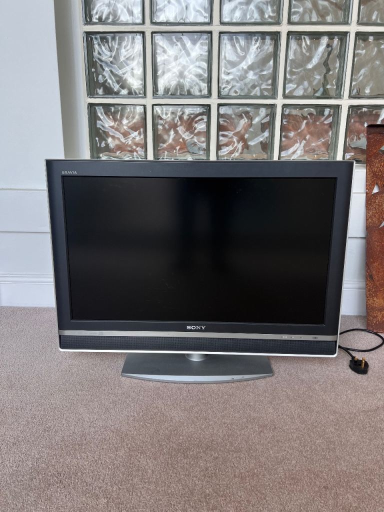 Sony HD TV (35”)