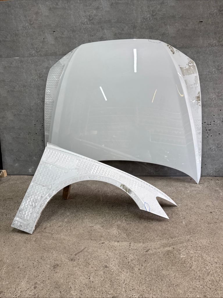 Audi A6 c8  2018 - 2024 Genuine Bonnet + Drivers Wing