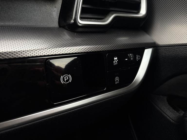 2024 Kia Sportage 1.6T GDi ISG GT-Line 5dr SUV PETROL Manual