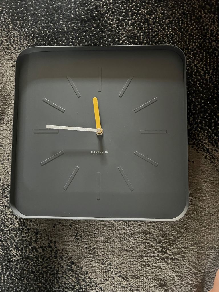 Wall clock
