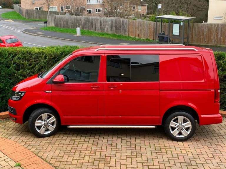 2017 Volkswagen Transporter 2.0 TDI BMT 150 Highline Kombi Van WINDOW VAN Diesel Manual