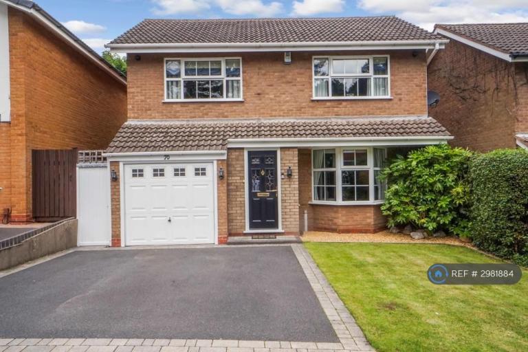 4 bedroom house in Kingsleigh Drive, Birmingham, B36 (4 bed) (#2981884)