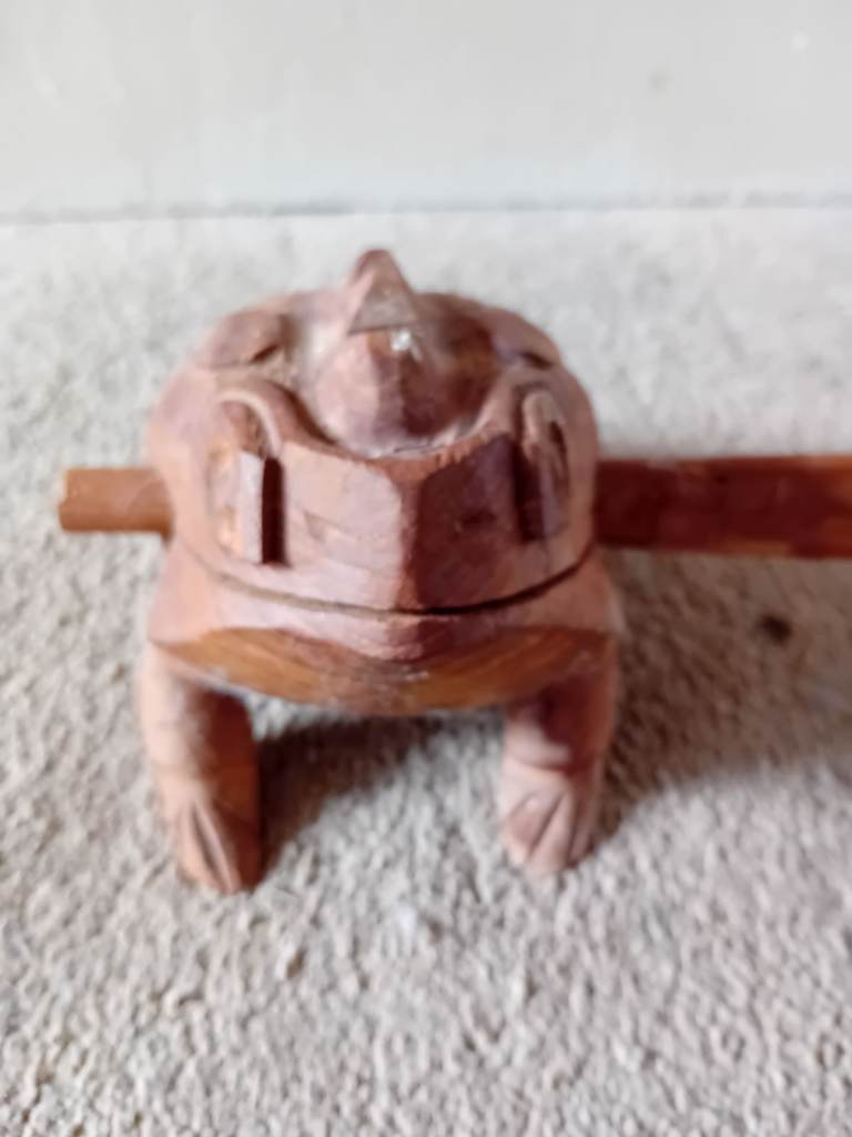 Croaking Frog instrument