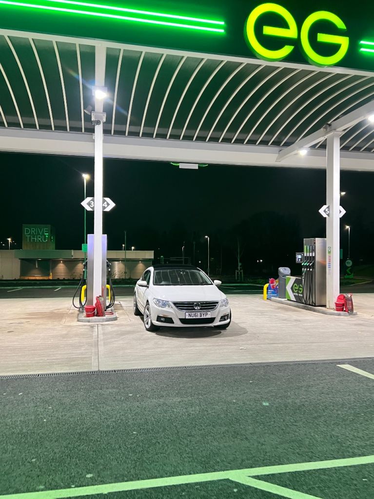 Volkswagen, PASSAT CC, Coupe, 2011, Manual, 1968 (cc), 4 doors