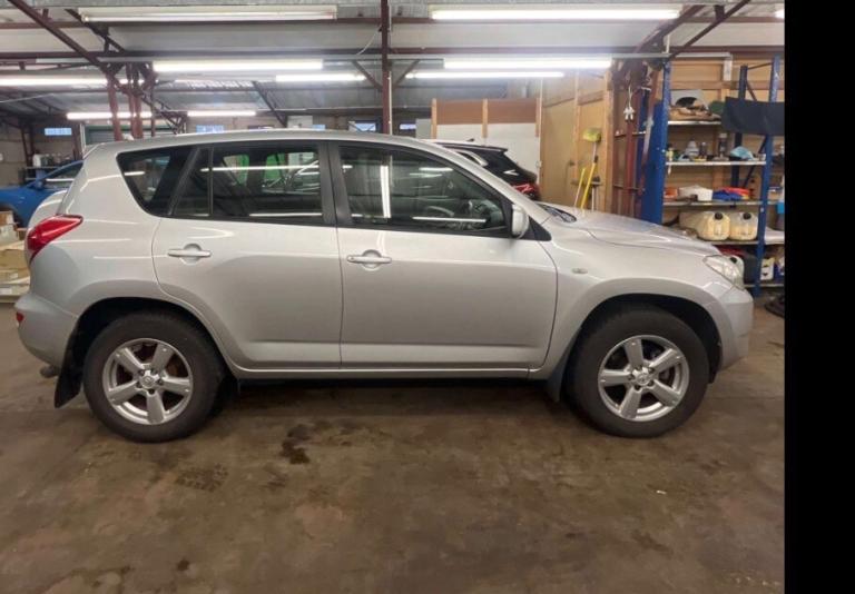 2006 Toyota RAV4 2.0 VVT-i XT4 5dr ESTATE Petrol Manual