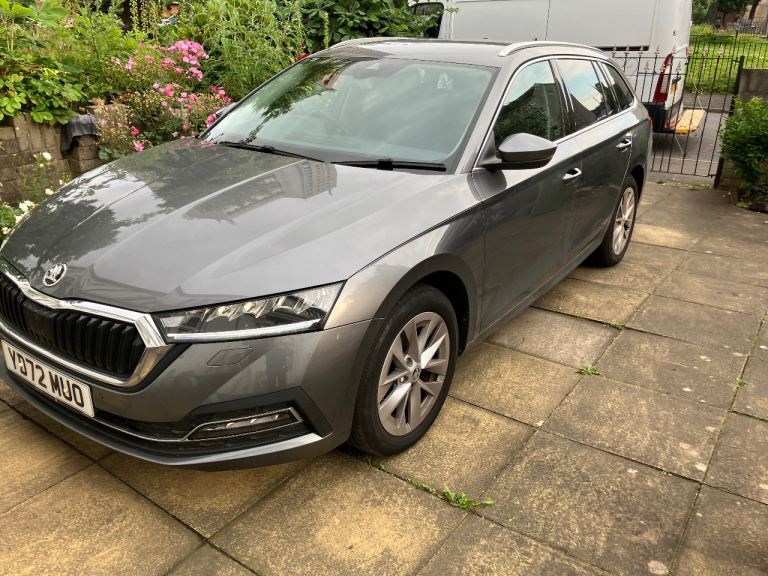 Skoda, OCTAVIA, Estate, 2022, Manual, 1968 (cc), 5 doors