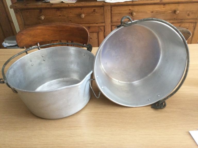 Vintage jam pans