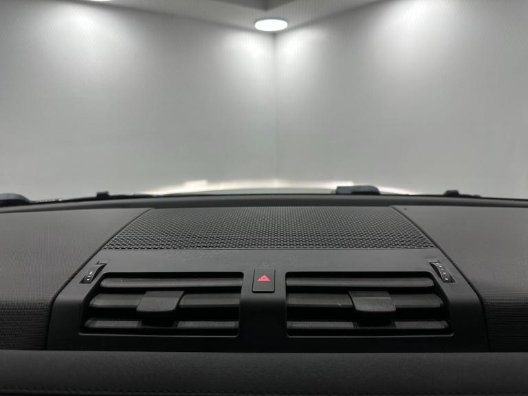 2021 Land Rover Defender 90 3.0 D250 MHEV S Auto 4WD Euro 6 (s/s) 3dr ESTATE Diesel Automatic