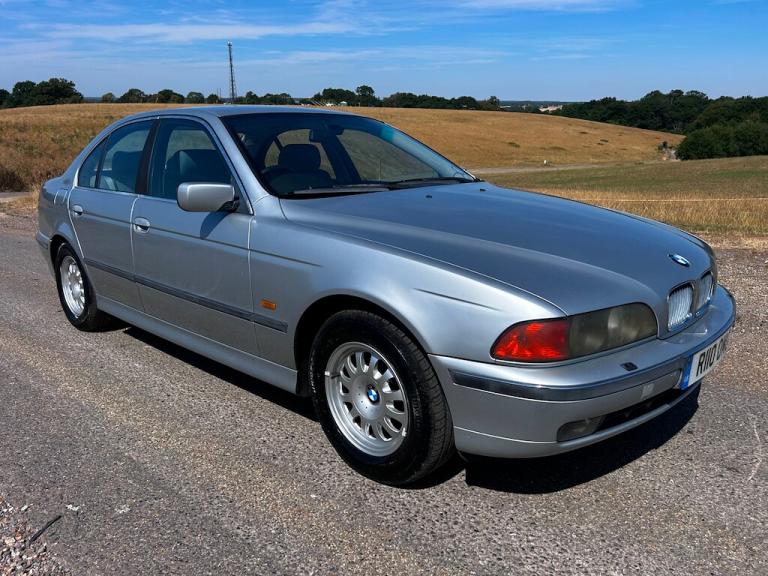 1998 BMW 5 Series 528i SE 4dr Auto SALOON PETROL Automatic