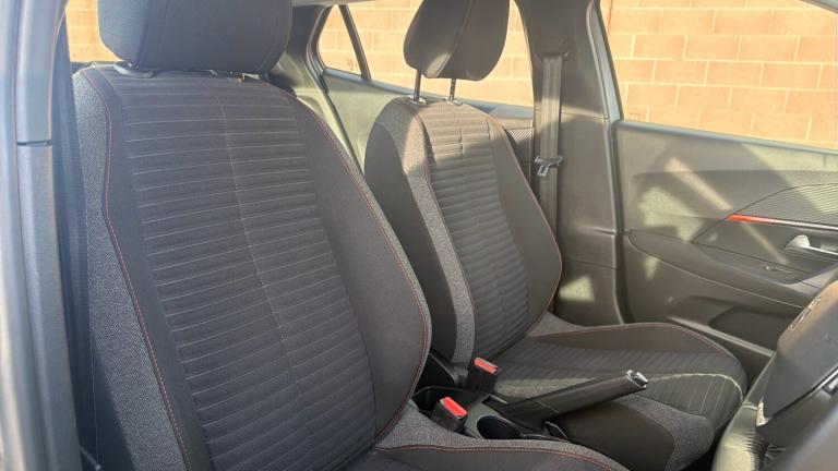 2022 Peugeot 2008 1.2 PureTech Active Premium SUV 5dr Petrol Manual Euro 6 (s/s) (100 ps) SUV Pet...