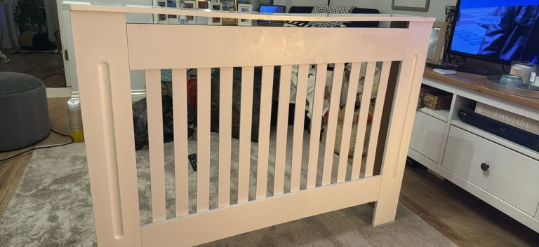 White Radiator Cover – Good Condition