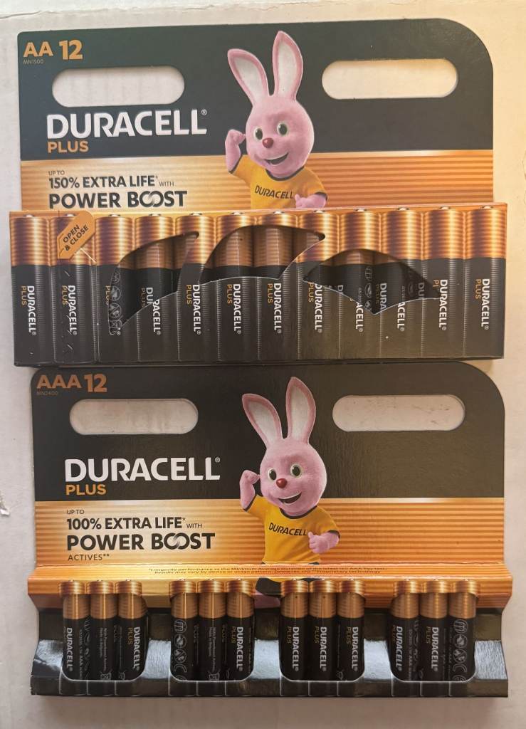 BRAND NEW SEALED  24 DURACELL AA & AAA BATTERIES