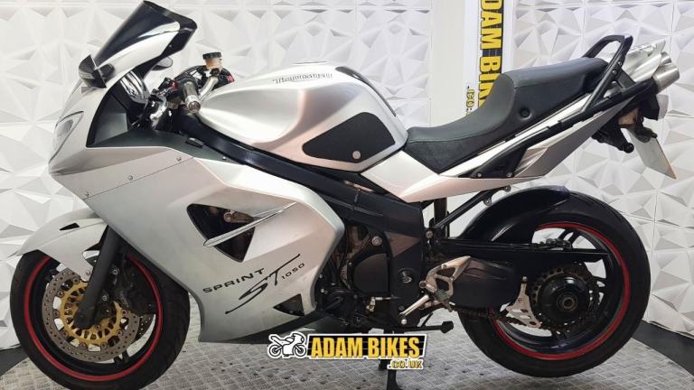 2007 Triumph Sprint ST 1050 | *WARRANTY PROVIDED* 