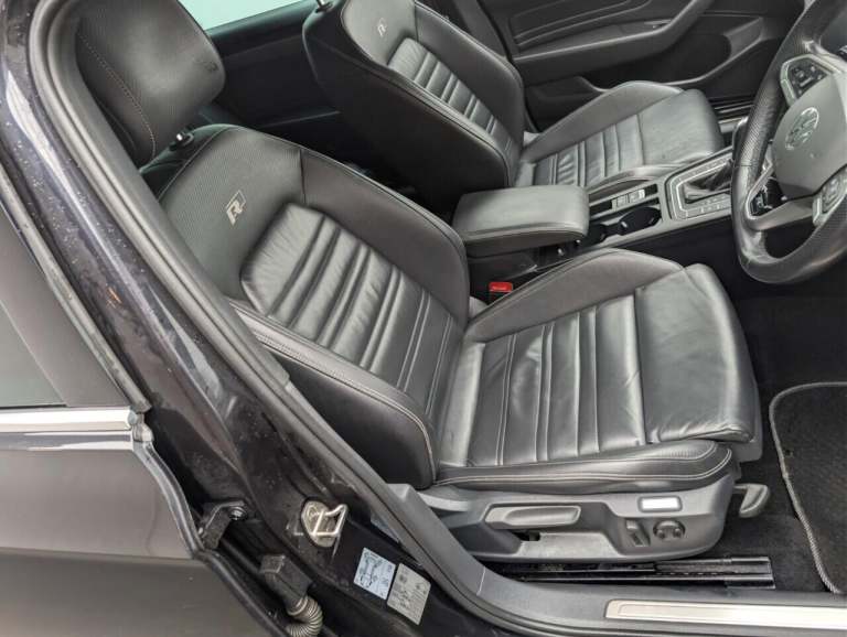 2021 Volkswagen Passat 2.0 TDI EVO R-Line Estate 5dr Diesel DSG Euro 6 (s/s) (150 ps) - CRUISE CO...