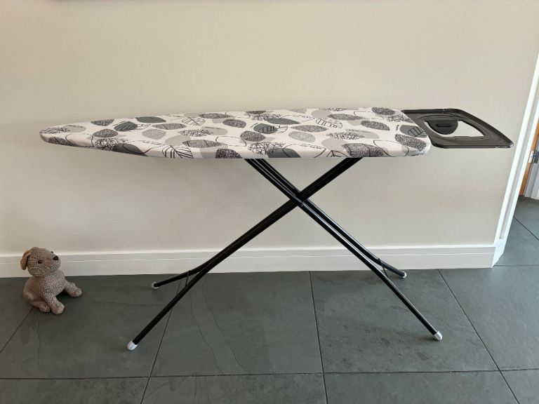 Ironing board by Minky