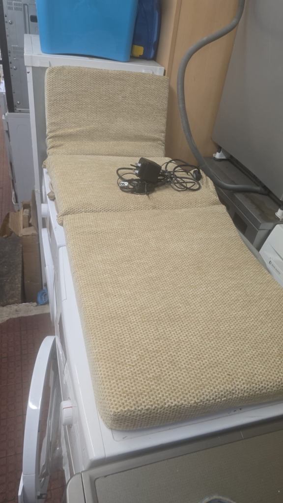 Relaxor Massage Chair Cushion with Remote – Good Condition