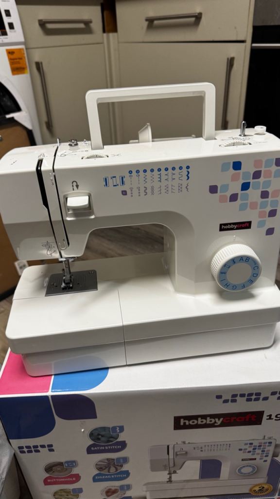 Hobbycraft 19s sewing machine
