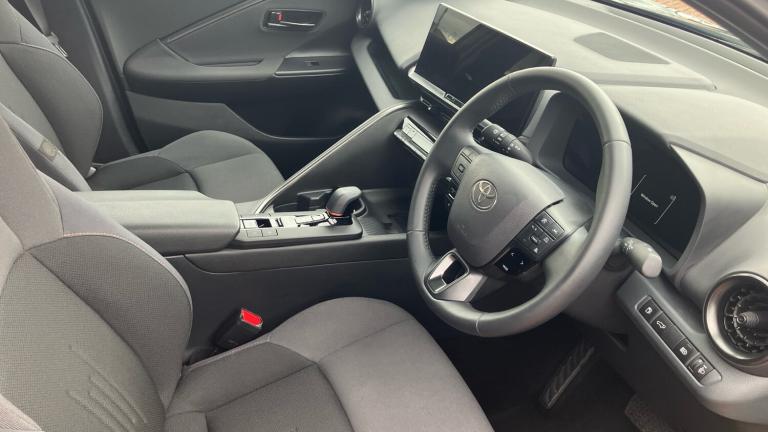 2025 Toyota C-HR 1.8 Hybrid Design 5dr CVT Hybrid Hatchback Hatchback Hybrid Automatic