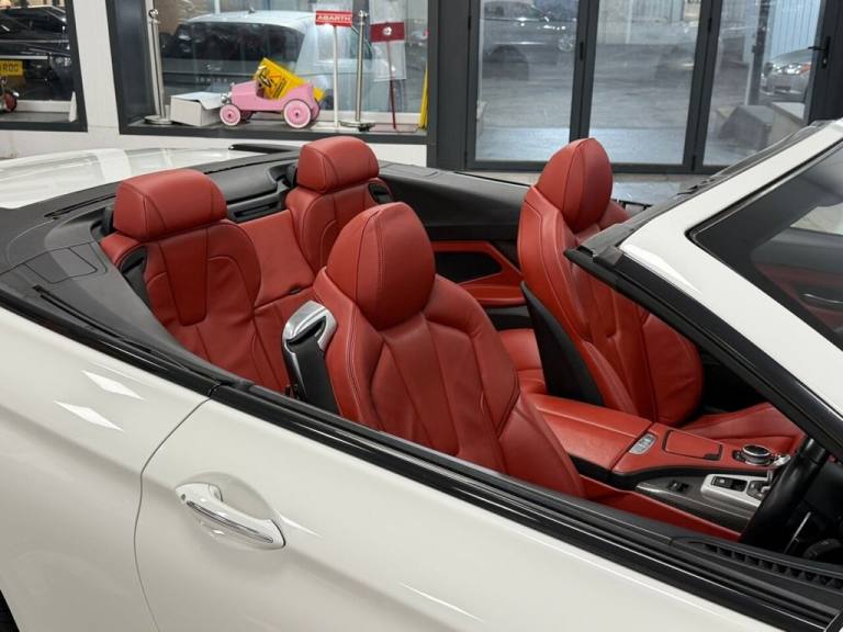 2014 61 BMW M6 4.4 V8 CONVERTIBLE 2DR PETROL DCT EURO 5 (S/S) (560 PS)