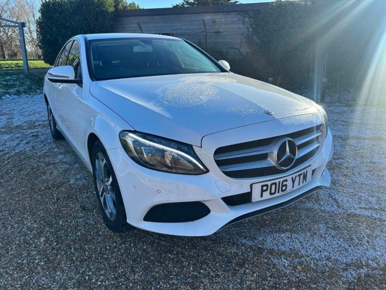 2016 Mercedes-Benz C Class C200d Sport 4dr SALOON DIESEL Manual