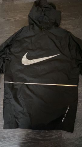New Nike Running Division Storm-FIT ADV Jacket – Black | in