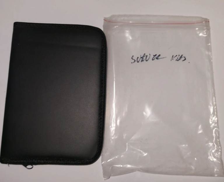 Suture kit (brand new)