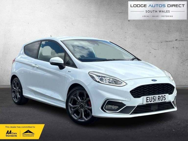 2018 Ford Fiesta 1.0T EcoBoost ST-Line Hatchback 3dr Petrol Manual Euro 6 (s/s) (100 ps) Hatchbac...