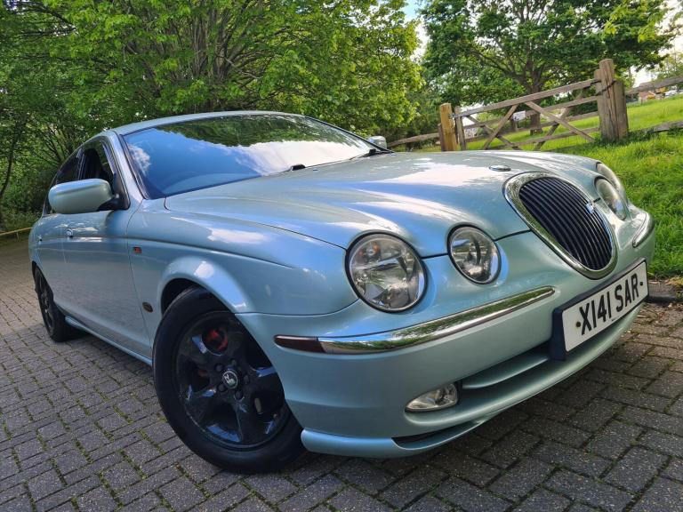 2000 Jaguar S-Type 4.0 V8 4dr Auto SALOON PETROL Automatic