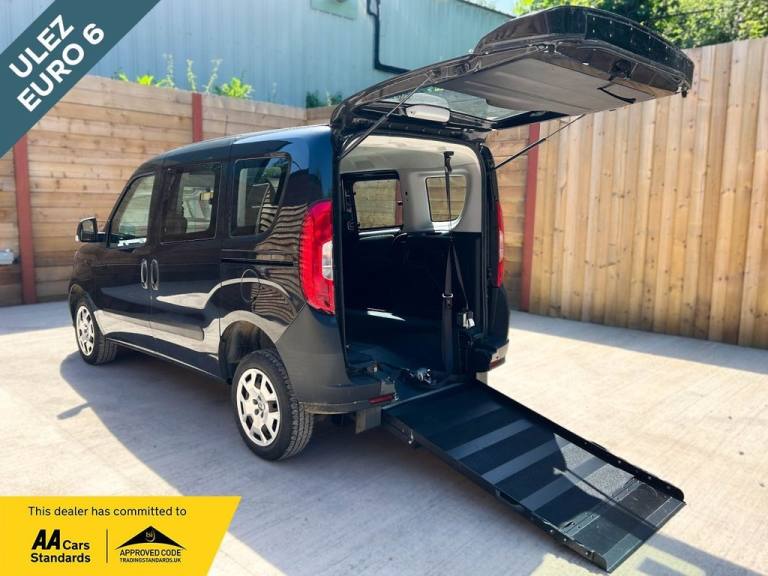 2018 Fiat Doblo 3 Seat Petrol Wheelchair Accessible Disabled Access Vehicle WAV MPV Petrol Manual